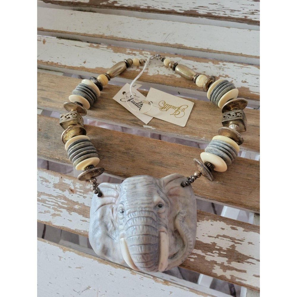 Judith Gigi elephant‎ African necklace Saks fifth l